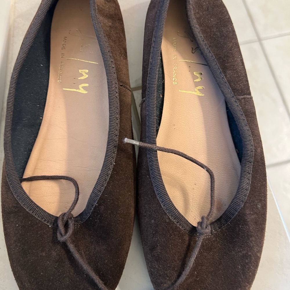 French Sole size 8 (EU 39) brown suede ballet shoes—like new!